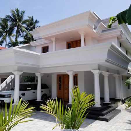 Luxury Villas Of غوروفايور المظهر الخارجي الصورة